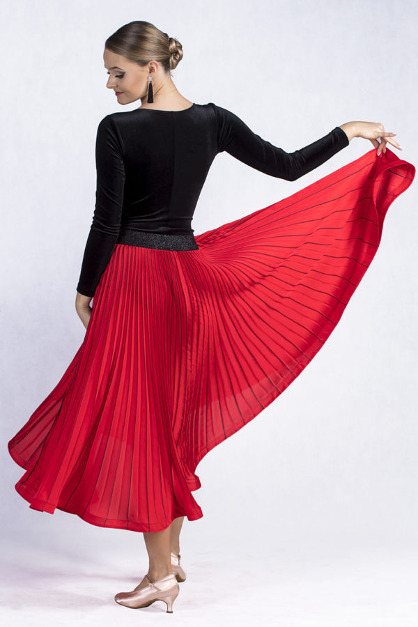 Marilyn Pleated Skirt Red<br/> P19120011-02